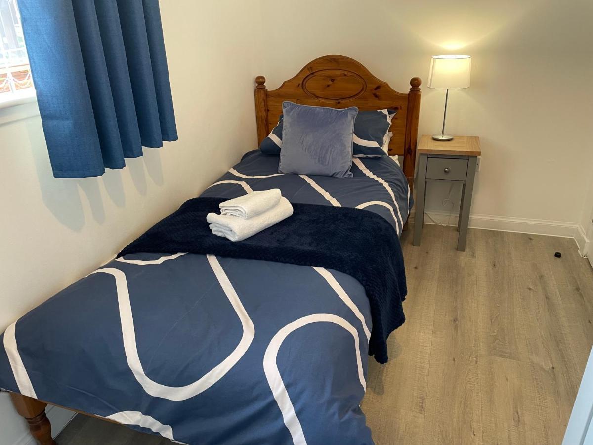 Wellsfield Farm Holiday Lodges 스털링 외부 사진