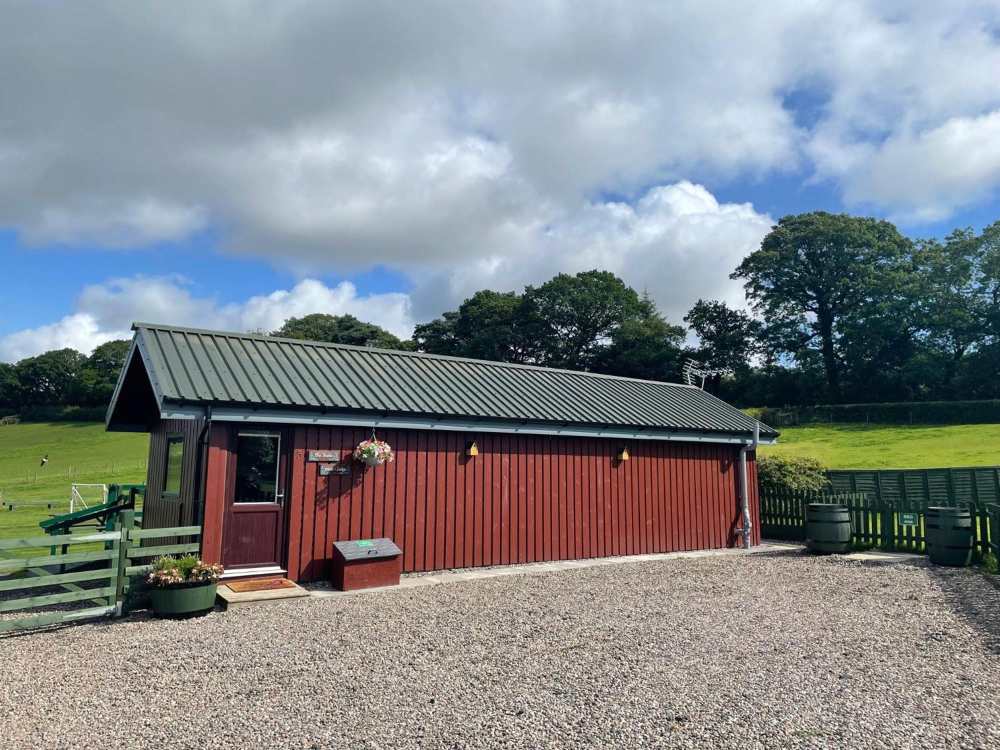 Wellsfield Farm Holiday Lodges 스털링 외부 사진