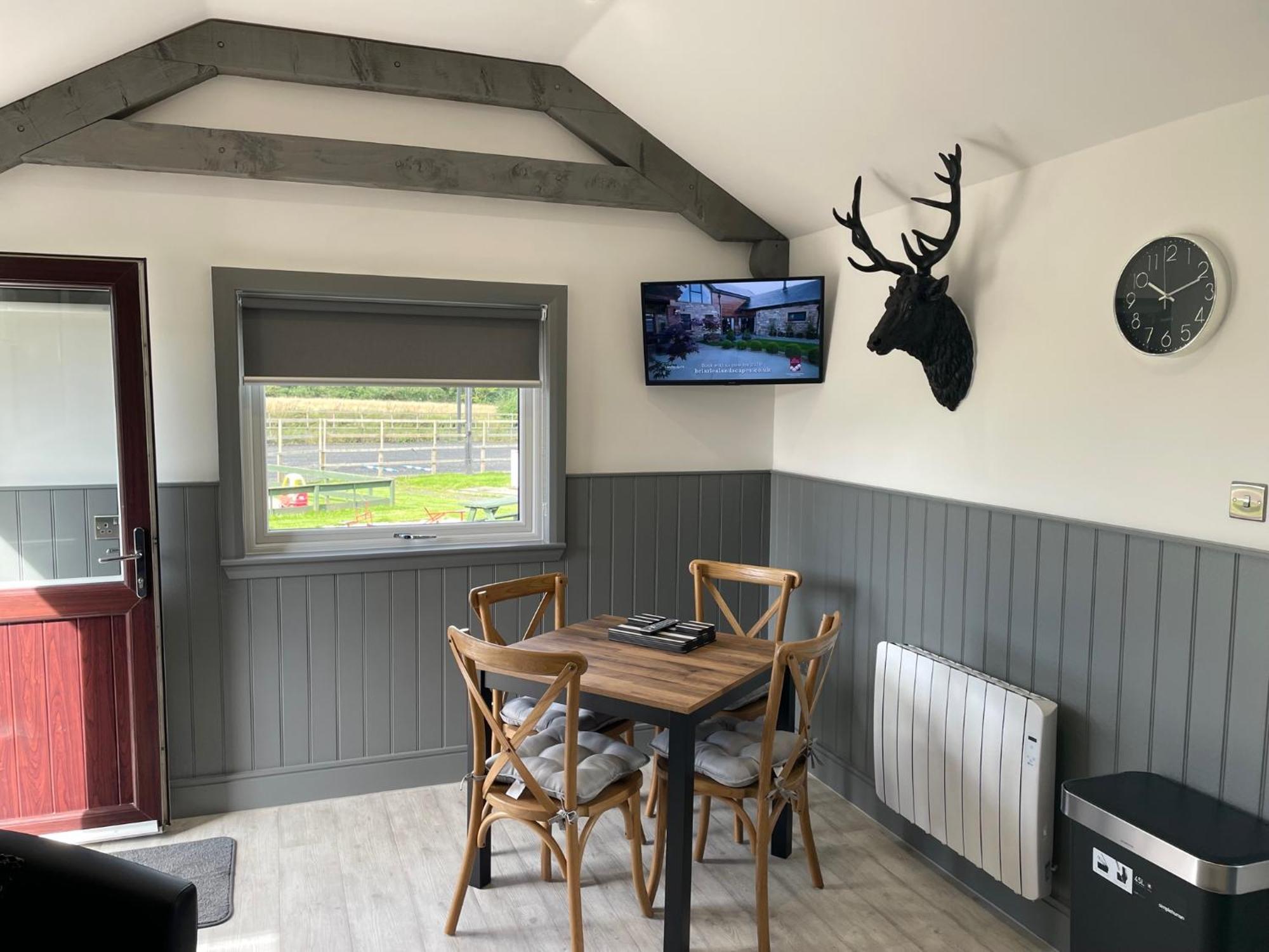 Wellsfield Farm Holiday Lodges 스털링 외부 사진